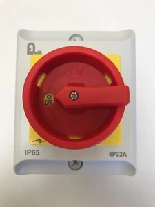32a 4 POLE ISOLATOR IP65 ROTARY LOCKABLE FLRS324P 11kw HEAVY DUTY - Picture 1 of 9