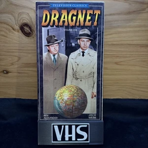 Dragnet VHS Television Classics Volume One * Buy 2 Get 1 Free - Bundle Shipping - Foto 1 di 2
