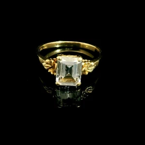 (MA5) Anillo de piedra talla esmeralda de oro amarillo de 10 quilates para dama 2,2 gramos talla 7,5 - Imagen 1 de 5