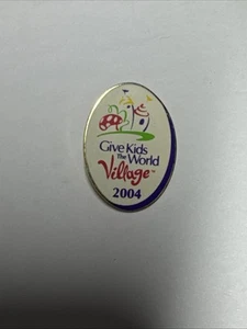 Give Kids The World Village Children's Non-Profit Charity Lapel Pin 2004 - Picture 1 of 3