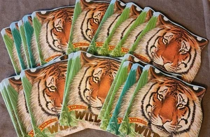 21 Books Wild Cats (Know-It-All Series) - Paperback By Diane Muldrow - New - Imagen 1 de 6