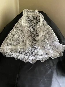 LaceFloral Mantilla Chapel Veil Triangle 38" X 21" NWOT - Picture 1 of 5
