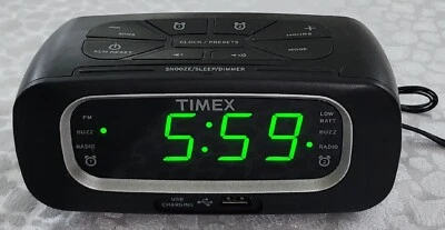 Timex T2351 FM Dual Alarm Clock Radio Large, great vintage condition  - Image 1 of 4