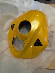GENUINE Triumph Street Triple 765 RS Cosmic Yellow T2311490-FJ Fuel Tank Cover - Picture 1 of 3