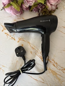 Potente secador de pelo iónico de cerámica Remington 2000 W - negro (D3010) - Imagen 1 de 4