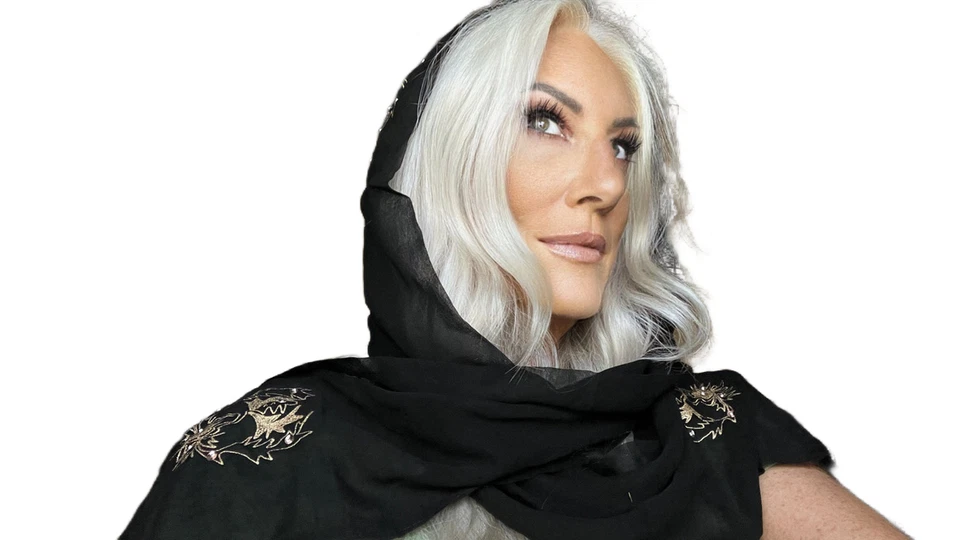 Preciosa bufanda con capucha adornada de gasa rayón negro Japón de colección años 40-50 Foto 1 de 4