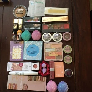 Großes Lidschatten Paket Kosmetik Alverde Rival Essence Nägel Kosmetik Wimpern - Bild 1 von 12