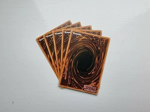 Yu-Gi-Oh! TCG Singles - Starter Deck: Yugi (N.America) - 2004 - Konami - Various - Picture 1 of 9