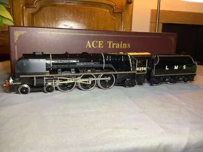 Ace Trains O Gauge 2 or 3 Rail LMS 4-6-2 Coronation 6256 Sir William Stanier FRS - Image 1 of 4