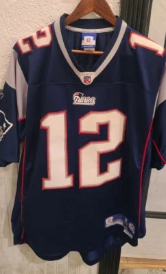 VTG NFL Reebok New England Patriots Tom Brady Jersey SEWN 12 Men's Medium Blue - Image 1 of 4
