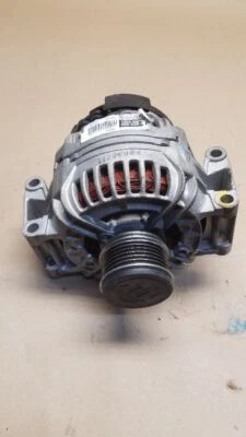 Used Alternator fits: 2008 Audi A4 exc. City 2.0L diesel 140 amp ID 06B903016AB — 第 1/4 张图片