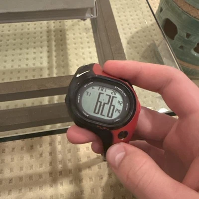 Reloj deportivo digital Nike Triax Fury para hombre 48 mm negro y gris WG00-4000 - FUNCIONA Foto 1 de 4