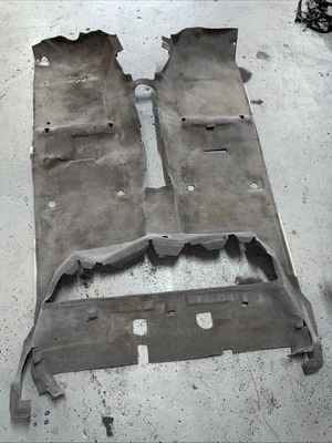 Alfombra interior forro piso Toyota Tacoma 2005-2007 58510-04640-B0 *gris Foto 1 de 4