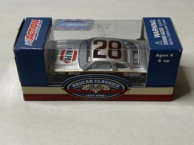 Caja de acción Buddy Baker #28 Napa Grey Ghost 1/64 NASCAR CLASSICS 1977 OLDSMOBILE Foto 1 de 4