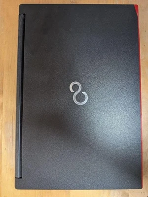 Fujitsu LIFEBOOK A744/H |Core i7|16GB|1TB Drive | Solo alimentazione AC,... - Immagine 1 di 4