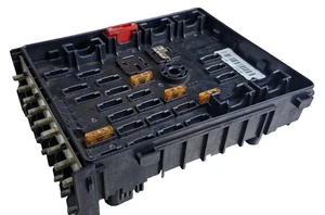 VW Passat B6 2,0TDI  Sicherungskasten Relaisbox Zentralelektrik  3C0937125  ++ - Bild 1 von 6