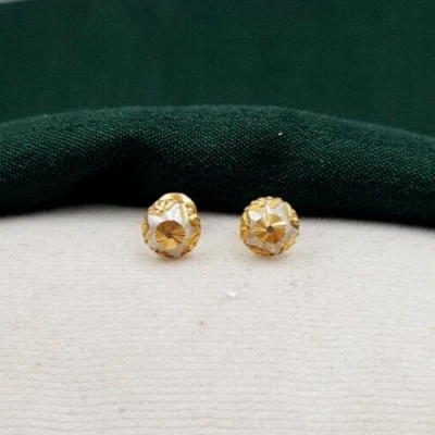 Pendientes de oro de 22K con aspecto de rodio unisex de oro amarillo real atornillado trasero Foto 1 de 4