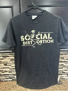 Vintage Social Distortion Short Sleeve Concert T Shirt Hanes Sz Small - Picture 1 of 6