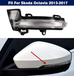 Left Side Rear View Mirror Light Turn Signal Lamp For Skoda Octavia 2013-2017 - Foto 1 di 9