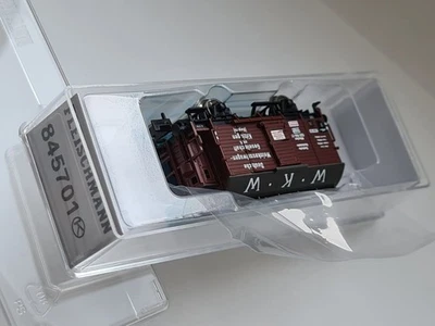 Fleischmann 845701, Weinfasswagen mit Brhs, braun, ´Deutsche Weinkesselwagen-Ges - Bild 1 von 2