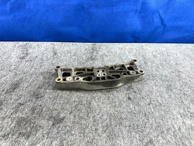 2012 - 2023 CHRYSLER 300 S OEM AUTOMATIC TRANSMISSION MOUNT BRACKET CROSS MEMBER - Image 1 of 4