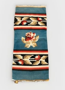 Vecchio TAPPETINO DA TAVOLO SUD-OVEST CHIMAYO LANA AZTECA TESSUTO A MANO runner sfilacciato rosa parete - Foto 1 di 13