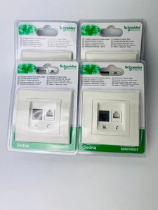1ps Schneider Electric SDN5100223 Sedna RJ11+RJ45 Combo Outlet – Cat‑5e UTP - Afbeelding 1 van 5