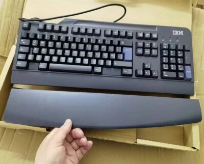 Original Lenovo IBM SK-8825 USB Wired Keyboard Tastaturen W/Rest Dock - Deutsch - Bild 1 von 4