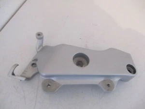 Motorhalter rechts außen 50800-WBZK Honda CB600F Hornet PC36 03-04 - Picture 1 of 3