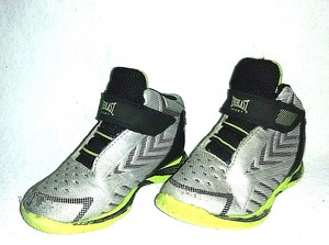 everlast basketball shoes