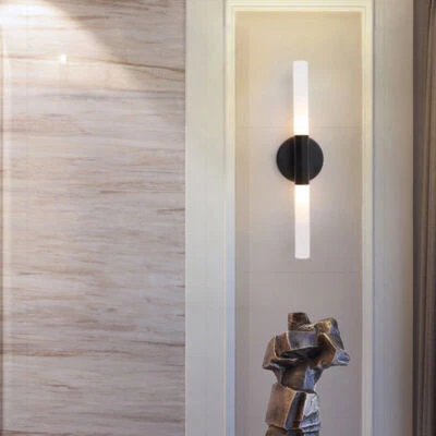 Apliques modernos blancos de acrílico barra larga LED para porche interior luces de pared en negro/dorado Foto 1 de 4