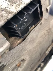 Punto de elevación BMW Jack debajo de la carrocería montaje de vehículo HD OEM se adapta a 1 3 5 X1 E87 E90 F10 F06 - Imagen 1 de 23