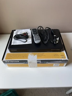 Netgear EVA9000 Digital Entertainment Elite Media Server w/ remote- 500GB Model - Image 1 of 3