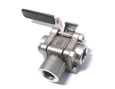Swagelok SS-63XTF8 1/2" FNPT 1000 PSI 316S/S 3 Way Ball Valve - Image 1 of 4