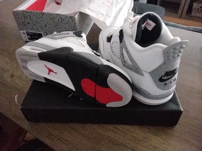 Air Jordan 4 Retro OG PS Blanco Cemento 2025 Foto 1 de 4