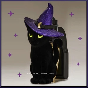Bath & Body Works WITCH CAT NIGHTLIGHT Wallflower Plug-In Halloween Magical NWT - Picture 1 of 4
