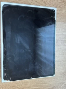 Apple iPad A2229 Original Screen Digitizer (4th Gen) WORKING BUT GLASS BROKEN - Afbeelding 1 van 2