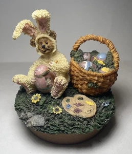 Boyds Bears Kerzenglas Topper Teddybär Hase Kostüm Korb mit Ostereiern - Bild 1 von 7