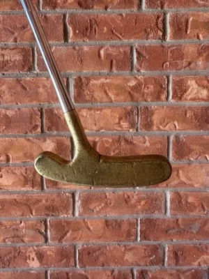 Vintage Acushnet Bullseye Gold Heavy Blase Putter RH Classic Collectible - Image 1 of 4