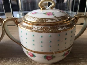 ANTIQUE SIGNED NIPPON D SUGAR BOWL BEAUTIFUL TURQUOISE ROSES & GOLD. - Picture 1 of 8