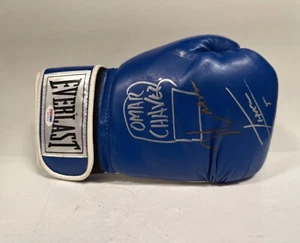 Julio Cesar Chavez, Omar, Julio Jr Signed Blue RH Everlast Boxing Glove PSA - Picture 1 of 5