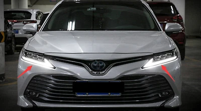 Conjunto de faros LED delanteros exteriores de plástico ABS para Toyota Camry 2018-2024 Foto 1 de 4