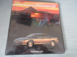 1993 Dodge Intrepid Dealer Launch Guide Binder & Contents - Lightly Used - Bild 1 von 8