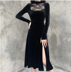 Velvet Pentagram Dress Gothic Black Vintage Witch Emo High Waist Slit Attire - Foto 1 di 15