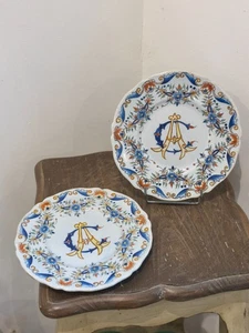 TRES BELLE PAIRE D ASSIETTES ANCIENNES EN FAIENCE DE NEVERS - Bild 1 von 5