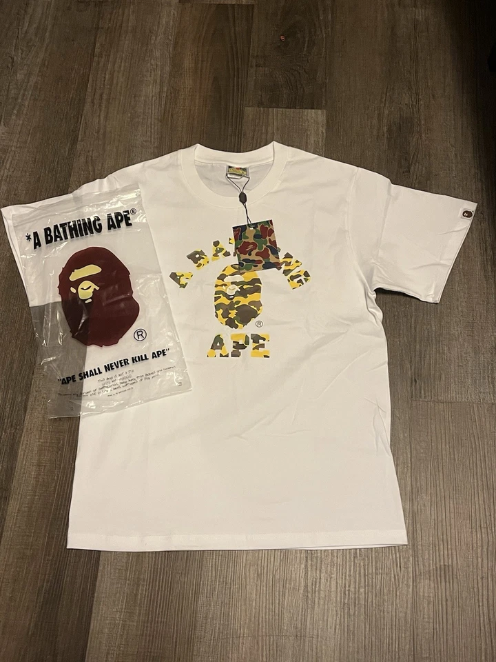 A Bathing Ape Men's Short Sleeve T-Shirt Size M White/yellow/green - Image 1 of 1