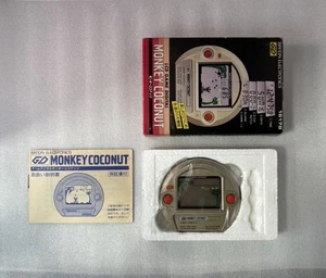 Bandai Monkey Coconut GD LCD Juego Portátil Vintage Japón Retro Juguete Electrónico - Imagen 1 de 6