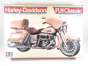 1:6 Tamiya Harley Davidson FLH Classic Bausatz  - Bild 1 von 9