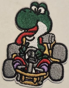 Yoshi aus Super Mario Serie gestickter Bügelbild Patch Mario Kart - Bild 1 von 1