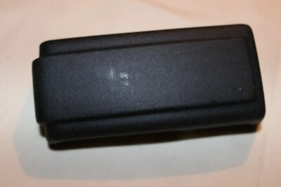 NOS 1985 1986 1987 1988 1989 FORD ESCORT RH PROTETOR DE PARA-CHOQUE DIANTEIRO  - Imagem 1 de 2